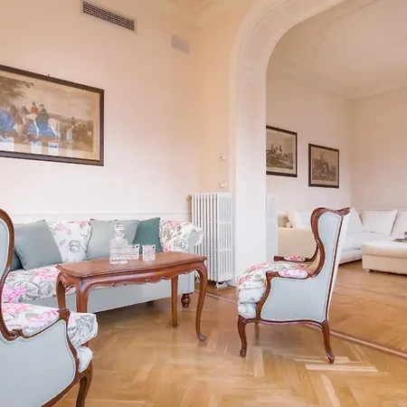 Paradiso Au Lac Villa *